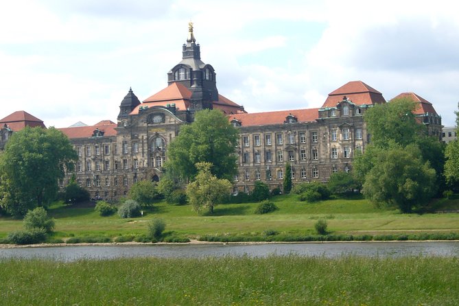 1.5 hours Segway Elbe Mini Tour - Starting at Neustädter Markt
