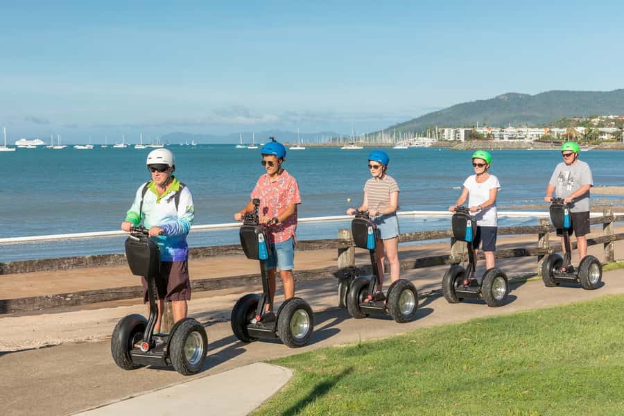Airlie Beach: 3-Hour Sunset Segway Tour with Dinner - Reaching Cannonvale Beach