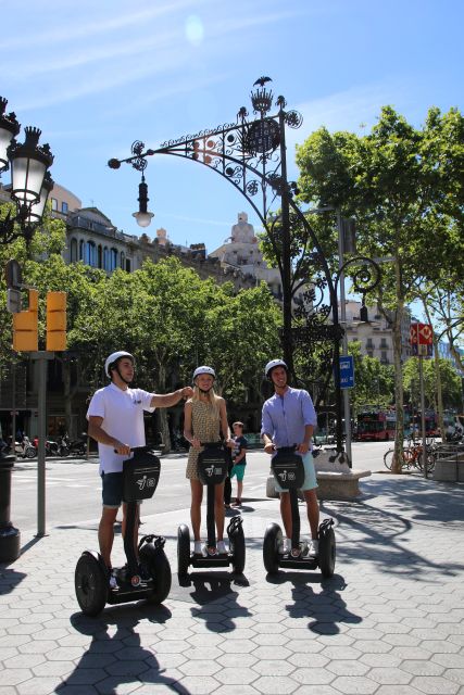 Barcelona: 2.5-Hour Gaudí Segway Tour - Key points at a glance