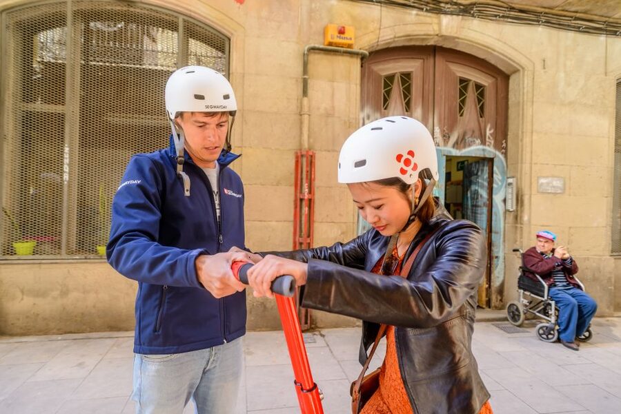 Barcelona Grand 2-Hour Segway Tour - Starting in the old town near La Rambla