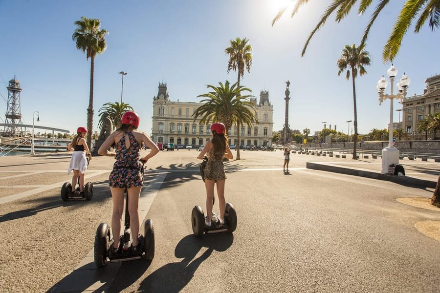 Barcelona Guided Segway Tour - Arc de Triomf and Ciutadella Park