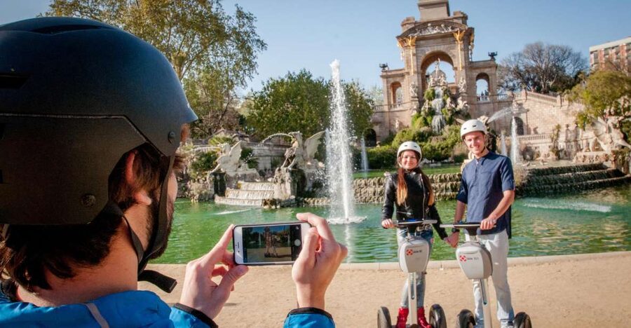 Barcelona Insiders Segway Tour 1.5h - Riding Passeig de Lluís Companys to La Ciutadella