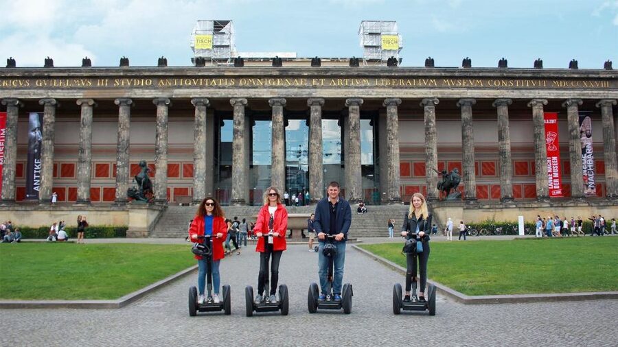 Berlin: 3-Hour Segway Tour - Starting at Robot City and learning the machine