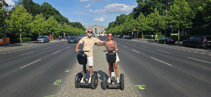 Berlin: guided Segway tour in the heart of the city - Getting comfortable before Berlin traffic