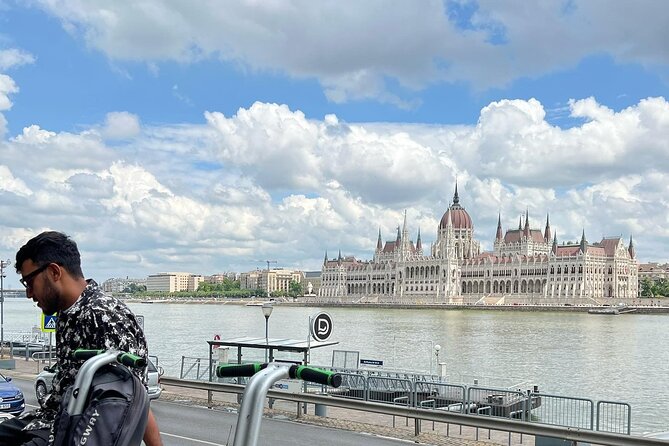 Budapest City Segway / Sightseeing Tours Buda+Pest - Crossing the Danube by the Chain Bridge