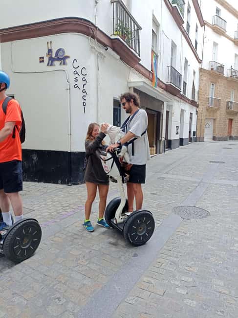 Cadiz: 1.45H Guided Segway/eScooters/EBikes for Big Groups - Riding Through Cádiz’s Smaller Streets