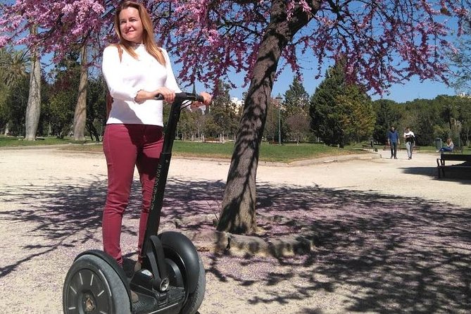 Complet Segway Tour Medieval + Gardens - Starting on Carrer de Nàquera