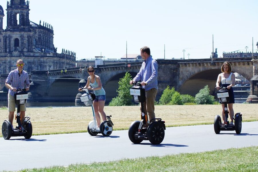 Dresden: Guided Segway Klassik Tour - FAQ
