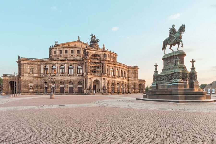 Dresden: Segway Tour Along the Elbe and Old Town - Zwinger: Baroque Dresden at its grandest