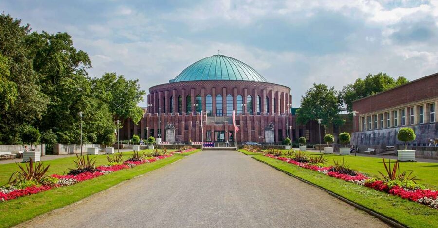 Düsseldorf: Classic City Segway Tour - Key points at a glance