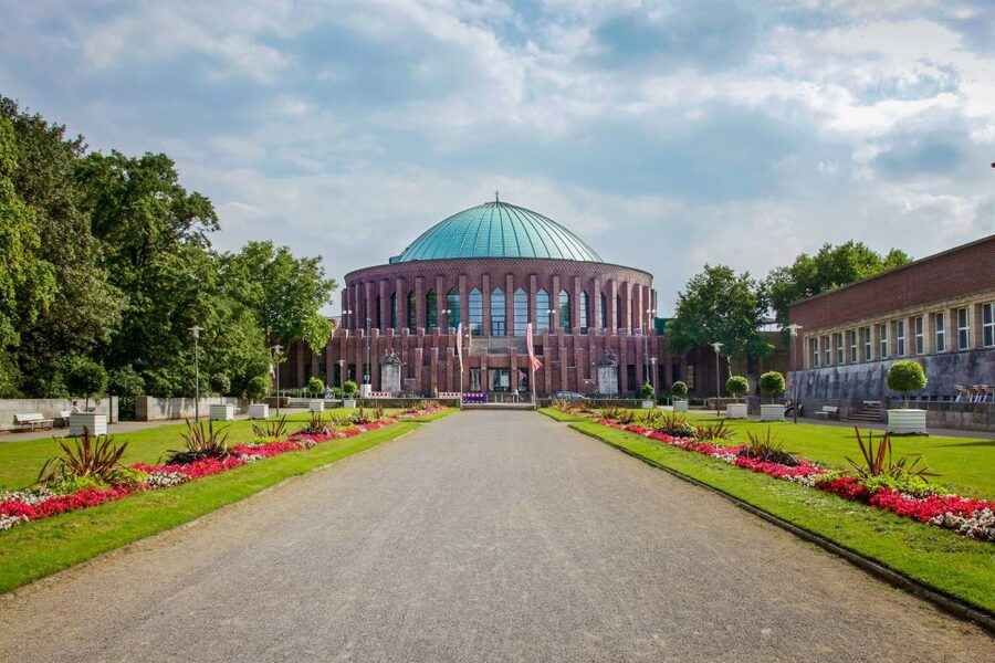 Düsseldorf: Classic City Segway Tour - Starting at Rathausufer 20