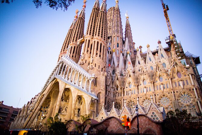 Exclusive Gaudi Segway Guided Tour Architectural Marvels - Port Olímpic and the Monumental arena