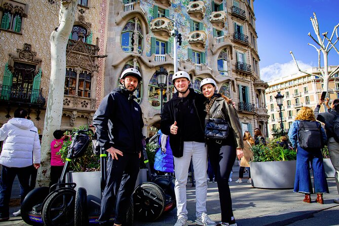 Gran Gaudi - 3H Segway tour - Sagrada Familia: the major Gaudi stop
