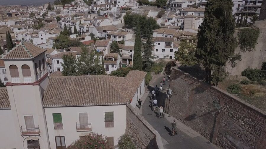 Granada: Historical City Center Guided Segway Tour - Rolling through Albaicin’s narrow streets