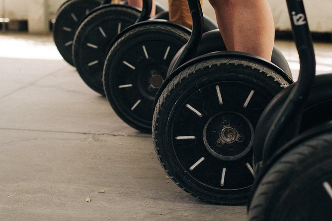 Granada: Panoramic Tour by Segway - Rolling through the Albayzin for 25 minutes