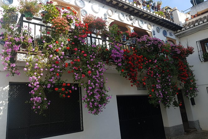 Granada Segway Tour to Albaicin and Sacromonte - Crossing into Sacromonte and its cave traditions