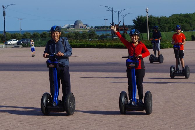 Lakefront Segway Tour in Chicago - The Field Museum and Museum Campus