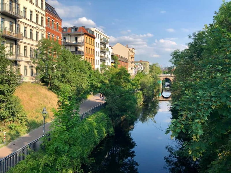 Leipzig: Segway tour, driving fun along sights with headsets - Key points before you book