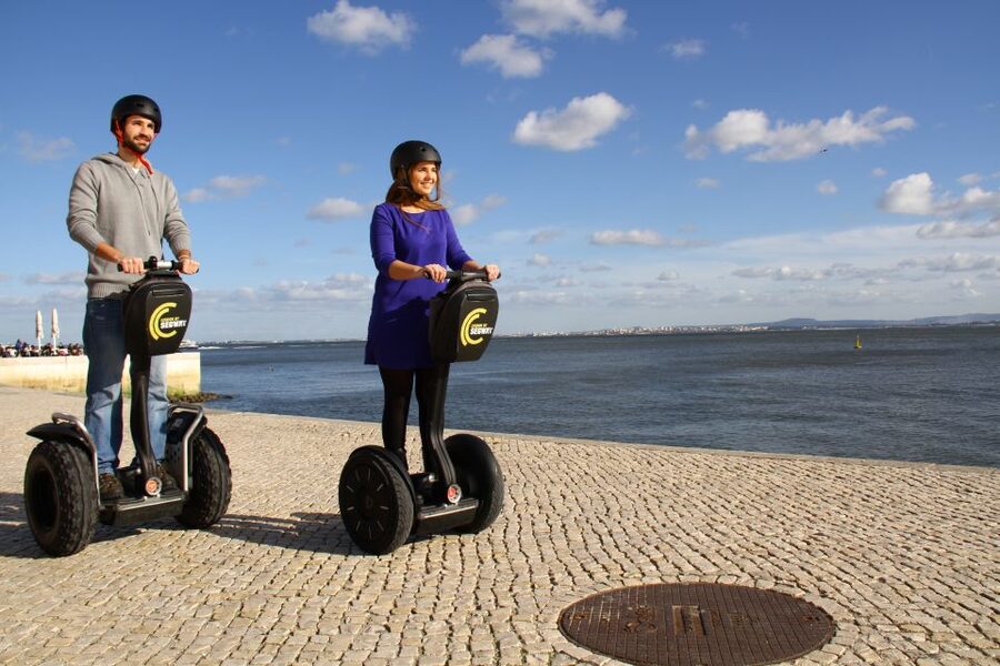 Lisbon: 3-Hour Segway Sailor Tour to Belém - A pastel de Belém at the original bakery
