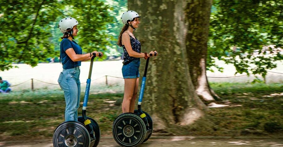 Lyon: City Segway Tour with a Local Guide - Place des Terreaux and the ride back
