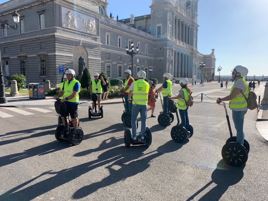 Madrid: All Madrid Guided Segway Tour - Retiro Park, with time to actually see it
