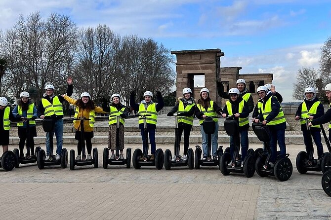 Madrid Segway Tour. Center and Retiro Park. - What the guide adds