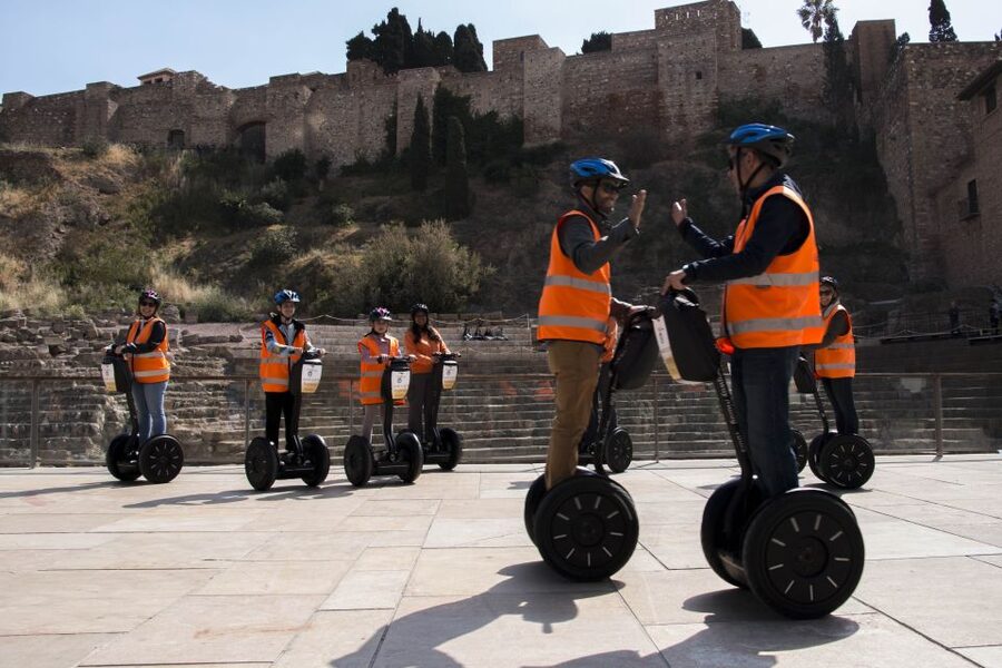 Malaga: Segway City Highlights Tour - Riding up Gibralfaro to the Parador