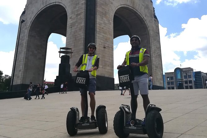 Mexico City Segway Tour: Reforma Avenue - Estela de Luz, Diana, and the center of Reforma