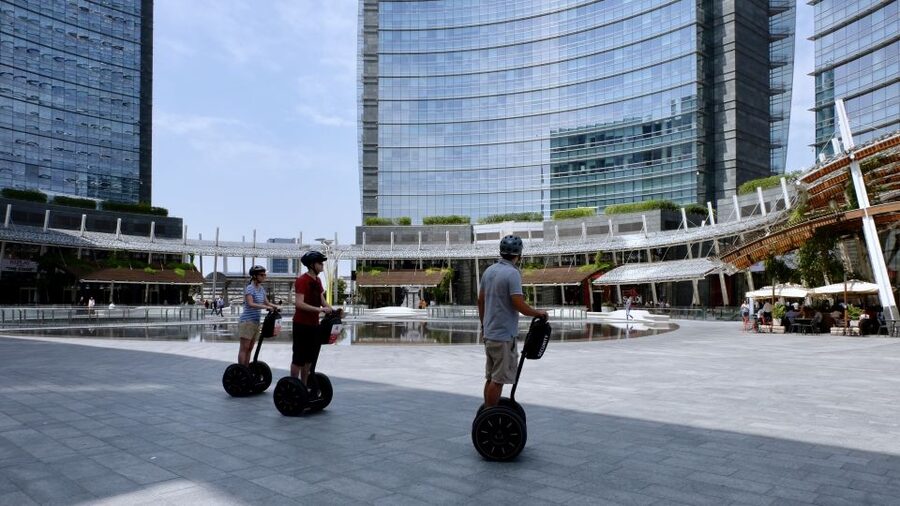 Milan: SEGWAY Tour with Live Tourist Guide 2 hours & half - Why this route gives you more than a Duomo photo