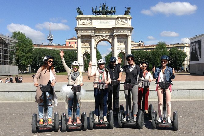 Milan: Sights by Segway Small Group Tour - Piazza dei Mercanti and medieval Milan
