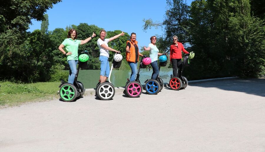 Munich: Beer Stories Guided Segway Tour - Entering the English Garden and the Chinese Tower