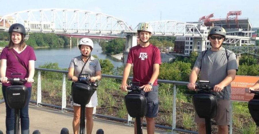 Nashville: Downtown Segway Tour Experience - Bicentennial Capitol Mall and the Tennessee State Capitol