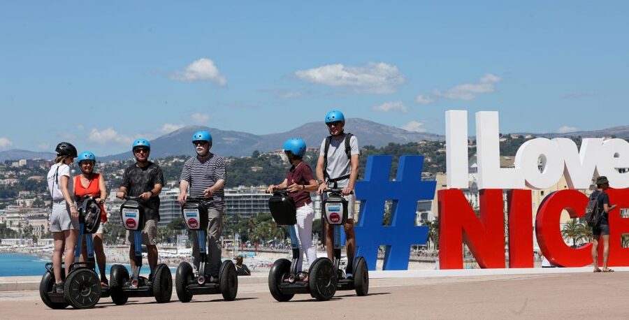 Nice: Grand Tour by Segway - Rauba Capeu and the curving Baie des Anges