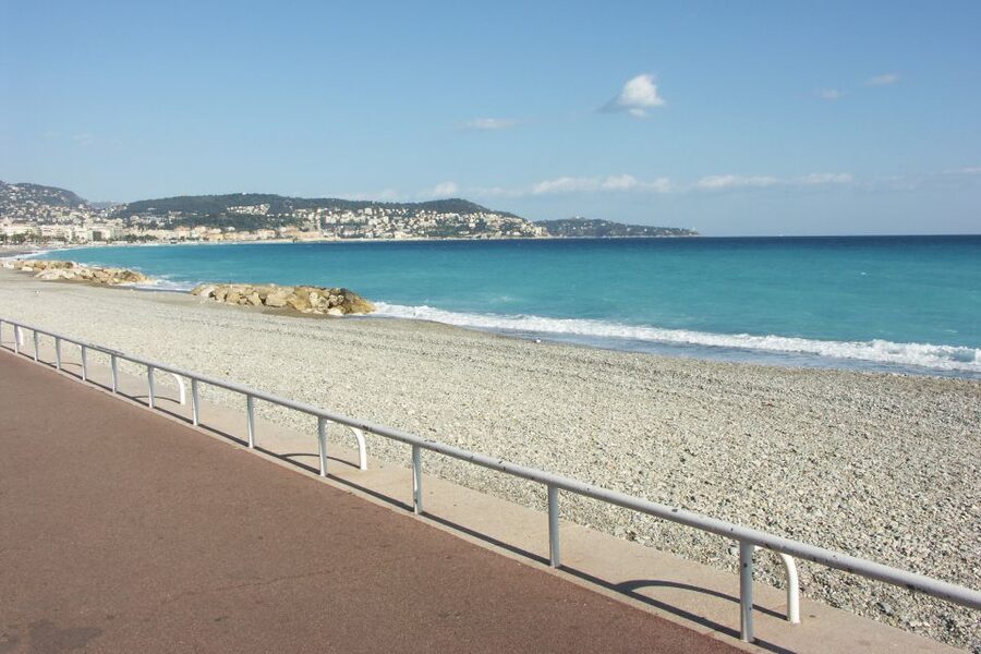 Nice: Guided Segway Tour - Along the Promenade des Anglais and the Mediterranean