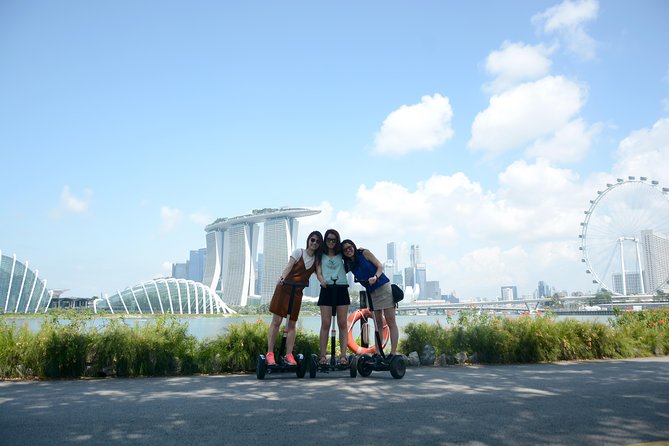 O-Ride Singapore Marina Bay Sands Mini Segway Tour - Seeing the Singapore National Stadium