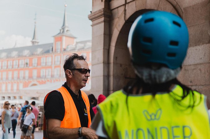 Old city and Madrid río by segway - Finishing back in central Madrid
