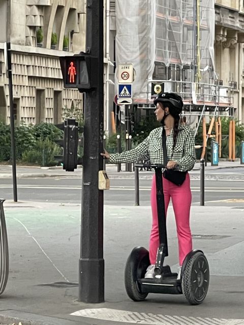 Paris: 3-Hour Private Segway Tour - Guides and the private group advantage