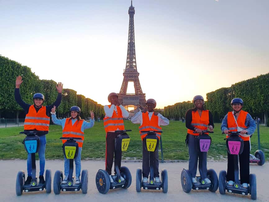 Paris: Guided Segway Tour Paris by Night - Champ de Mars and the Eiffel Tower