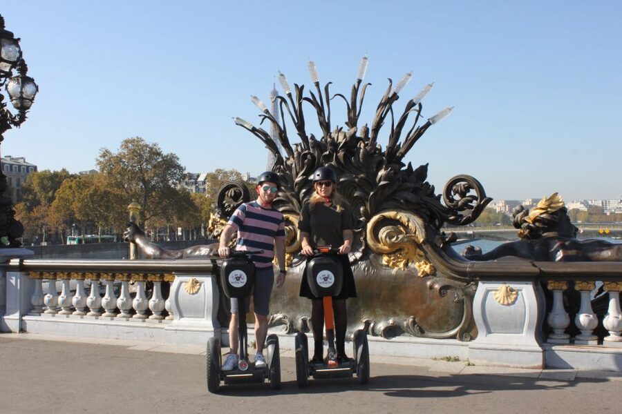 Paris: Private Sightseeing Segway Tour - Starting at Rue Mathurin Régnier