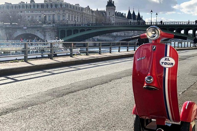 Paris - Segway Tour 120 min - Along the Seine beneath Alexandre III Bridge