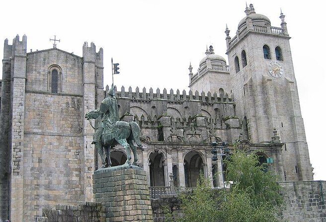 Porto: 2-Hour City Highlights Segway Tour - Guided Experience - Key points at a glance
