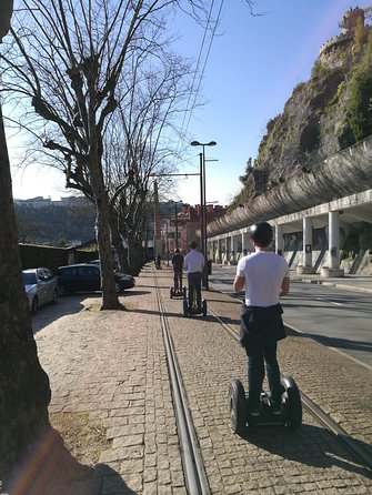 Porto: 2-Hour City Highlights Segway Tour - Guided Experience - What the guides add