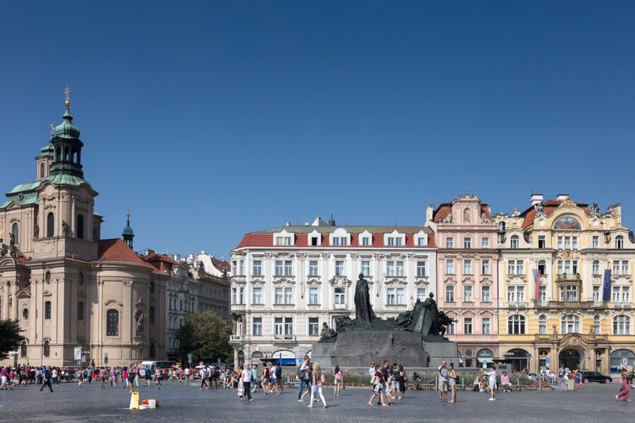 Prague: 4-Hour Segway and Scooter Tour with Lunch and Drinks - Lunch and Letná Park’s city views