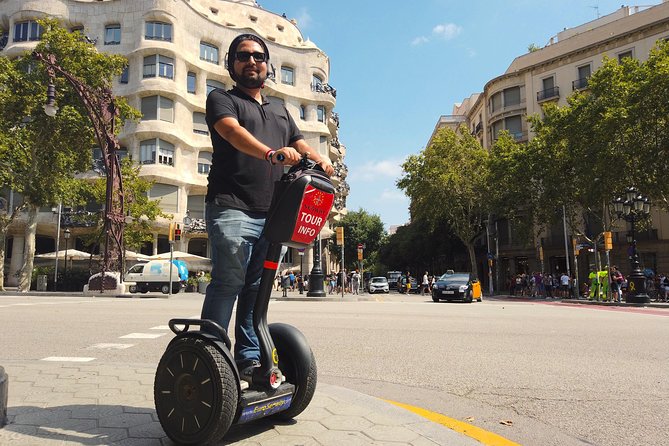 Private Tailored Excursion - Barcelona Segway Tour - The private format and guide quality