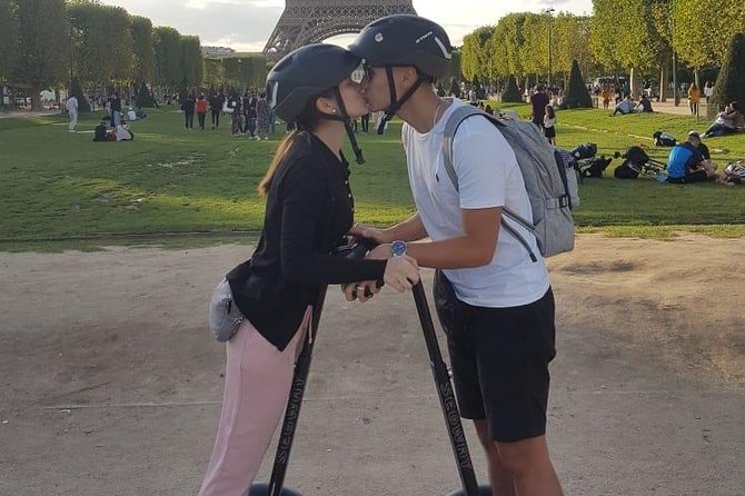 Private Tour: Discover Paris with Local, 3 hours on a Segway - Les Invalides and Napoleon’s tomb