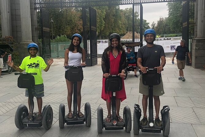 Retiro Park Segway Tour in Madrid - Guide quality and group experience