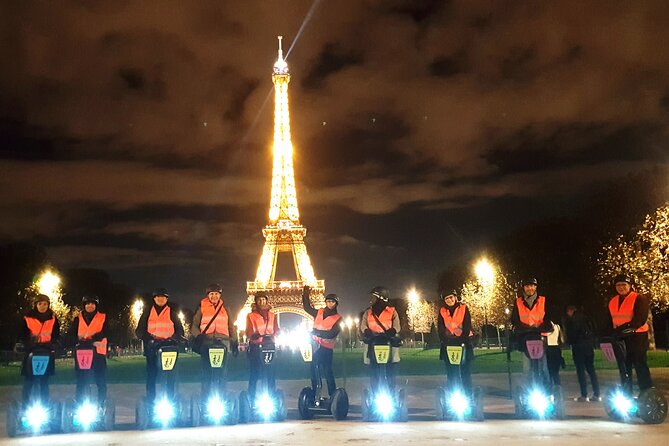 Segway by night ! Illuminated Paris - Passerelle Léopold-Sédar-Senghor finishes the river section