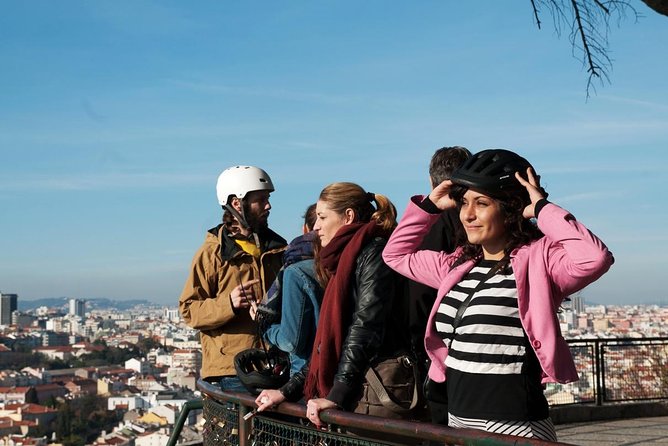 Segway Medieval Tour of Alfama and Mouraria - São Jorge Castle and the Cathedral