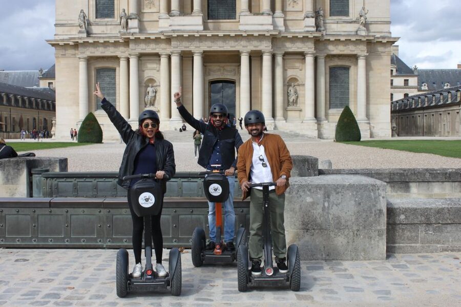 Segway private tour of 1.5 hour - Grand Palais and Petit Palais in one architectural sweep