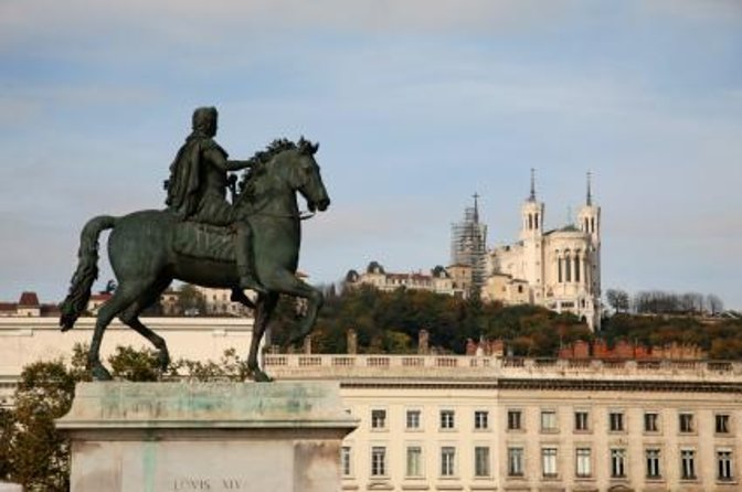 Segway - Ride along the rivers 1h30 - Starting in Vieux Lyon at the Courthouse